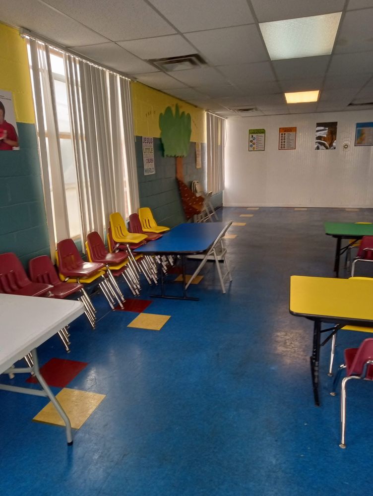 Clean multipurpose room